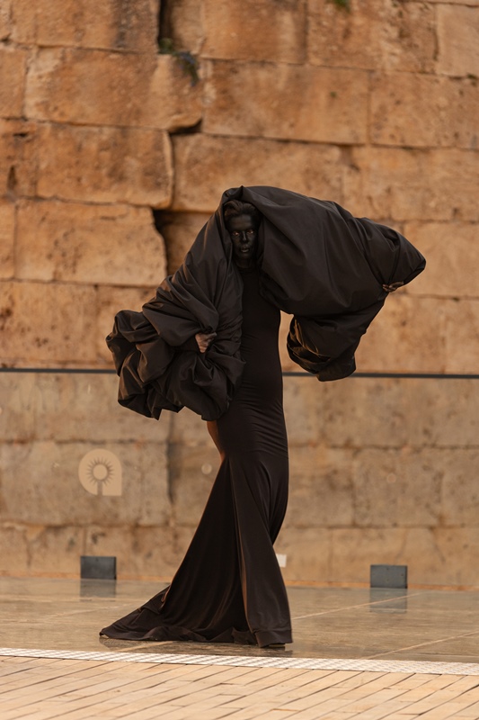 Moda, Tarih Ve Sanat�n Büyülü Bulu�mas� 